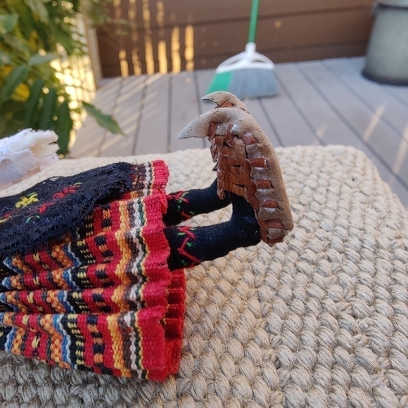 VTG 70's Italian German Handmade Embroidered 8" Souvenir Folk Doll Black Hair - Picture 2 of 7